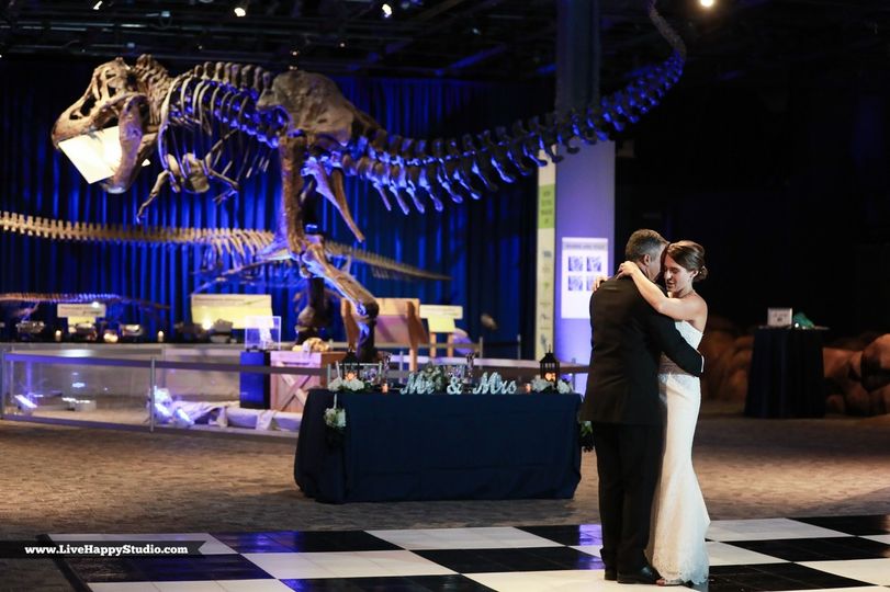 Couple's First Dance at The Orlando Science Center Wedding Venue in Florida