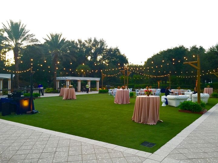 Cocktail Hour at Renaissance Seaworld Orlando